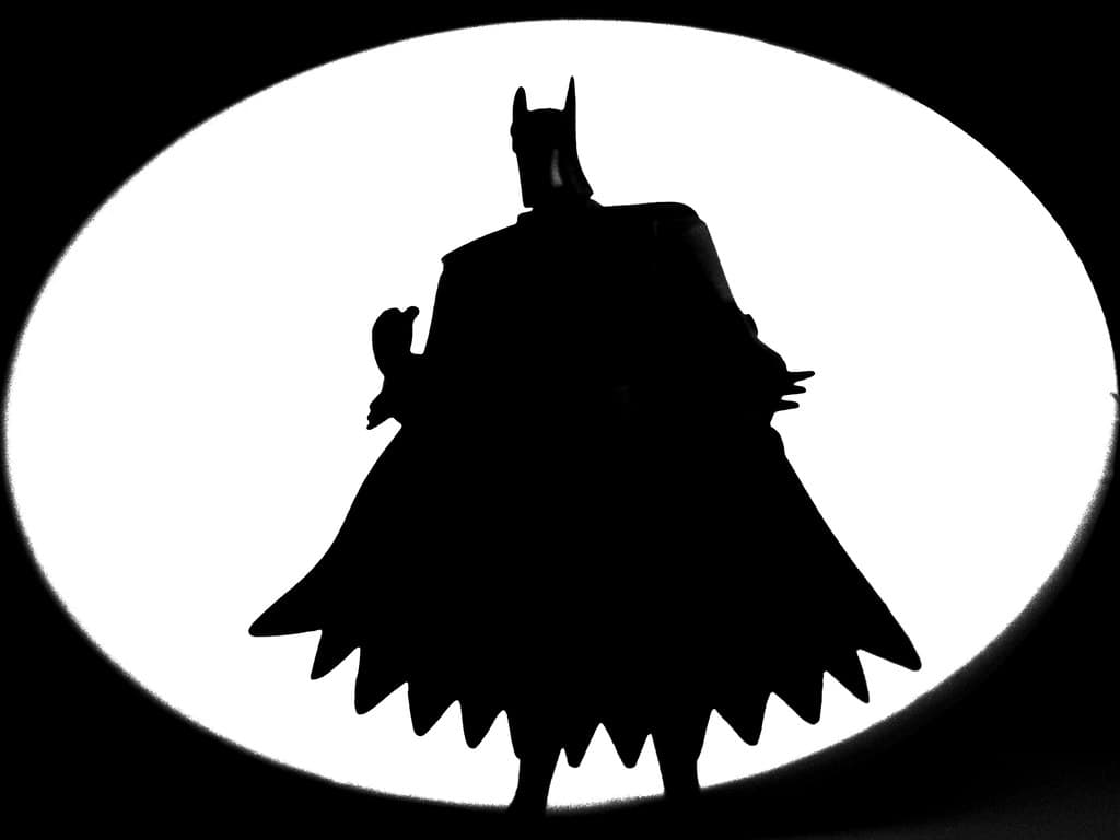 DC's Batman: Gargoyle of Gotham #4 Embraces Noir: Is It Art or Gimmick?