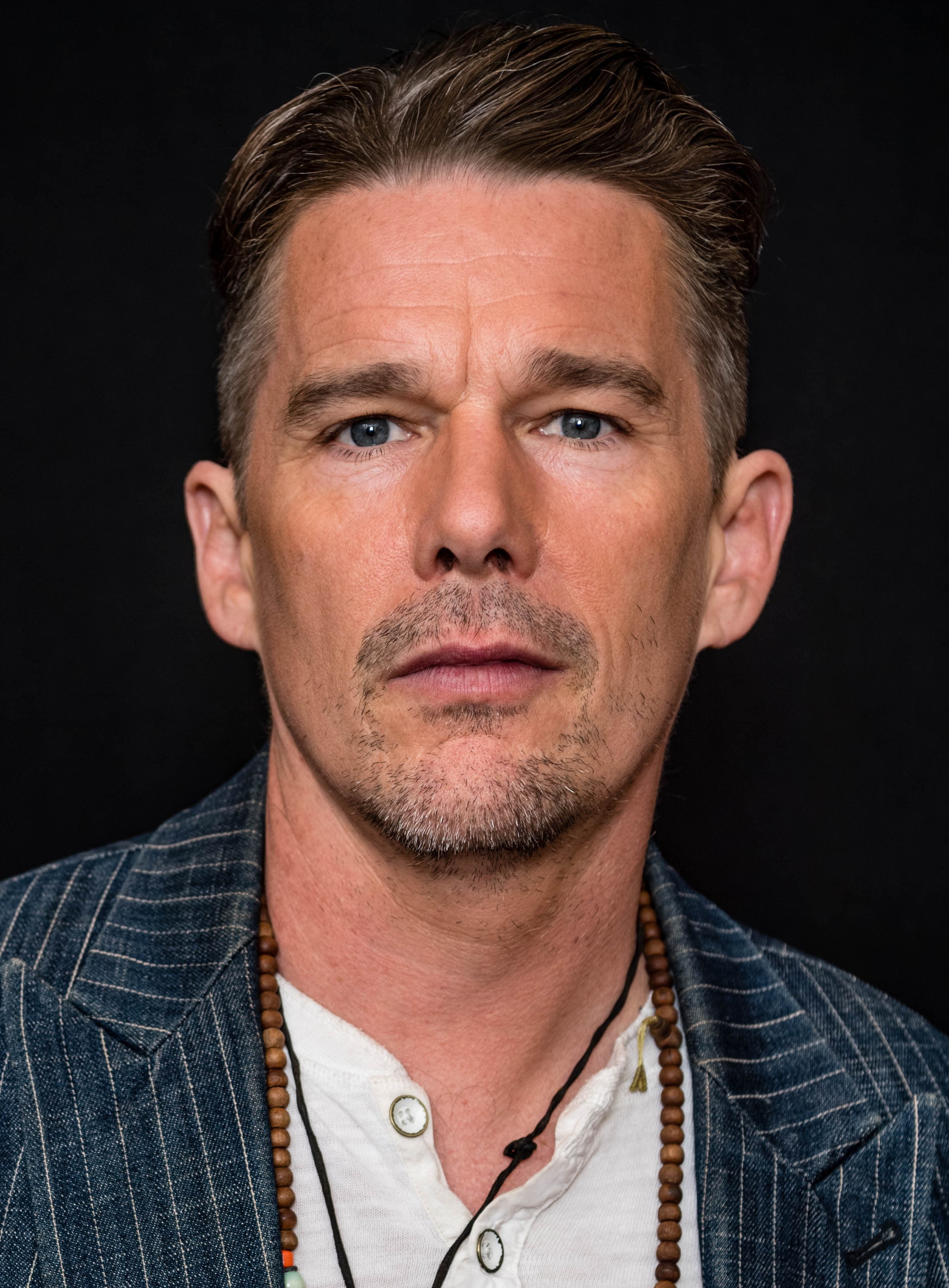 Hawke and Crowe Headline Gritty 1933 Drama The Weight