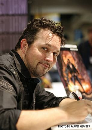 Darick Robertson Unleashes Crestar: Detroit-Set Franchise with Arabic Flair