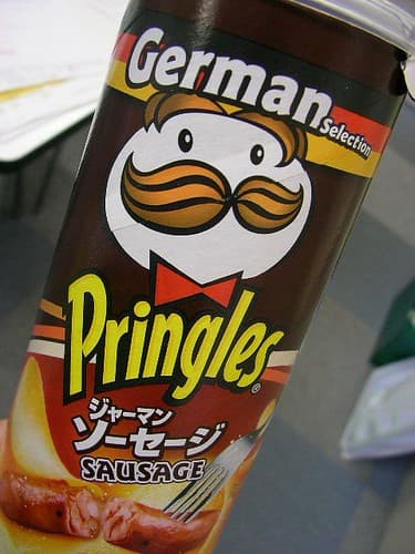 Pringles Goes Wild With Chip-Flavored Hot Dog Buns in a Can
