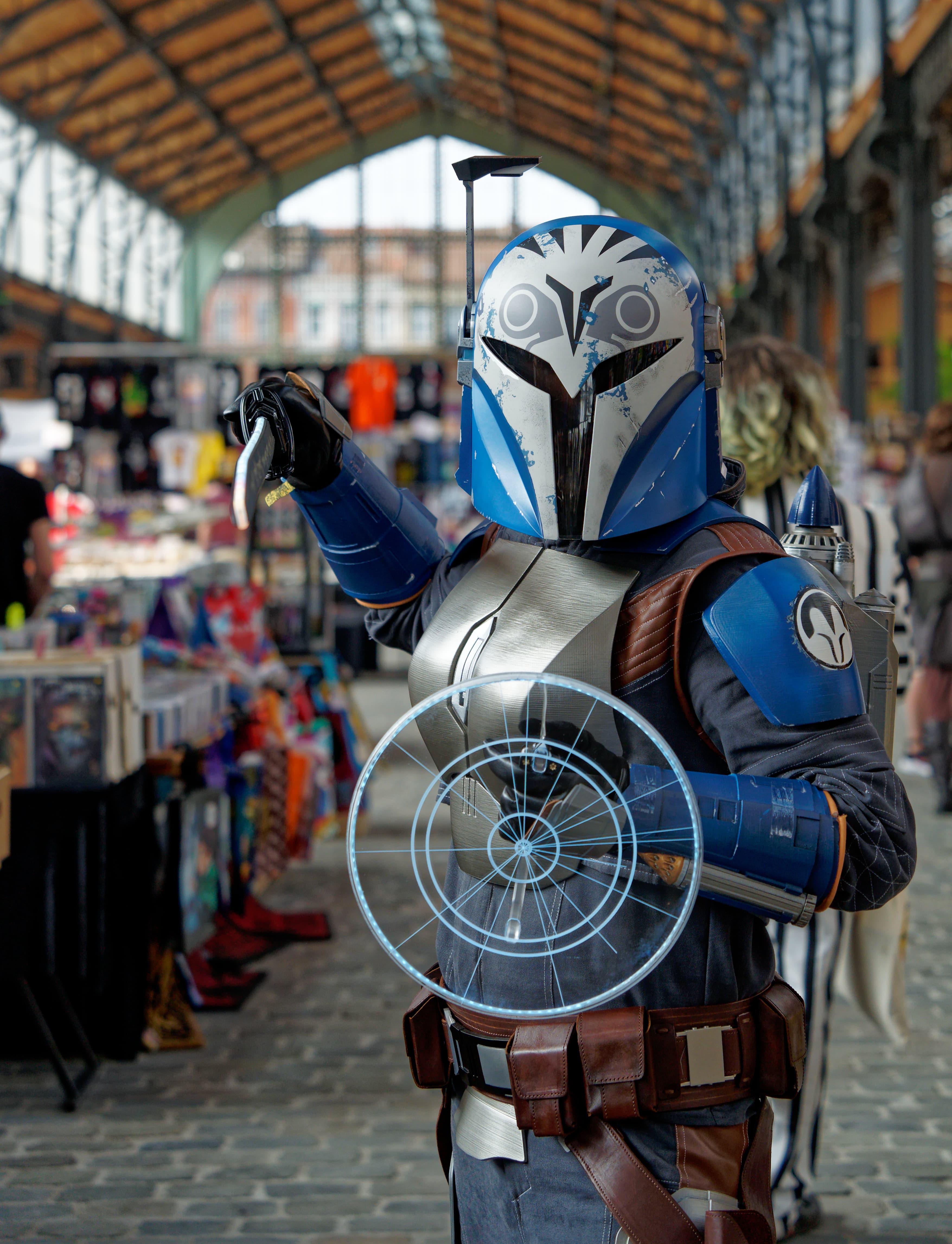 Bo-Katan Kryze Gets the Model Kit Treatment, Darksaber Included